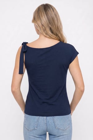Kadın Slim Fit Dar Kesim Kısa Kollu Kayık Yaka Lacivert Bluz