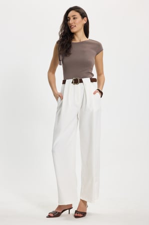 Kadın Slim Fit Dar Kesim Kısa Kollu Kayık Yaka Kahverengi Bluz