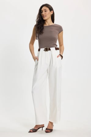 Kadın Slim Fit Dar Kesim Kısa Kollu Kayık Yaka Kahverengi Bluz