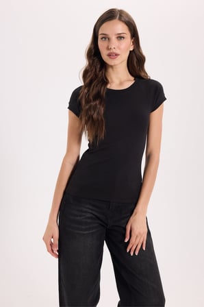 Kadın Slim Fit Dar Kesim Bisiklet Yaka Reglan Kol %100 Pamuk Siyah Tişört Bluz