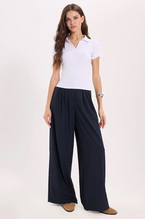 Kadın Slim Fit Dar Kesim Pamuklu Kısa Kollu Beyaz Polo Yaka Tişört