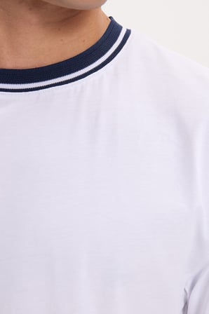 Erkek Regular Fit Rahat Kesim Bisiklet Yaka %100 Pamuk Beyaz Tişört