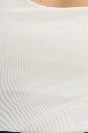 Kadın Slim Fit Dar Kesim Pamuklu Halter Yaka Kaşkorse Ekru Crop