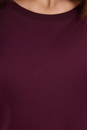 Kadın Relax Fit Rahat Kesim Kısa Kollu Bisiklet Yaka Bordo Tişört