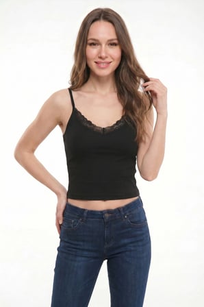 Kadın Slim Fit Dar Kesim  Kolsuz V Yaka Dantel Detaylı Pamuklu Likralı Siyah Crop