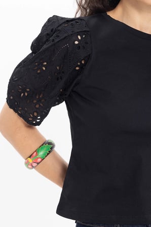 Kadın Slim Fit Dar Kesim %100 Pamuk Kısa Kollu Bisiklet Yaka Siyah Tişört