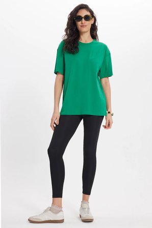 Kadın Slim Fit Dar Kesim %100 Pamuk Kısa Kollu Bisiklet Yaka Yeşil Tişört