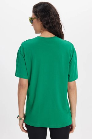 Kadın Slim Fit Dar Kesim %100 Pamuk Kısa Kollu Bisiklet Yaka Yeşil Tişört