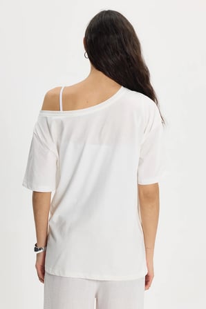 Kadın Oversize Geniş Kesim %100 Pamuk Kayık Yaka Kısa Kollu Baskılı Beyaz Tişört