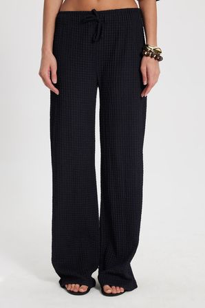 Kadın Slim Fit Dar Kesim Beli Lastikli Büzgülü İspanyol Paça Siyah Pantolon
