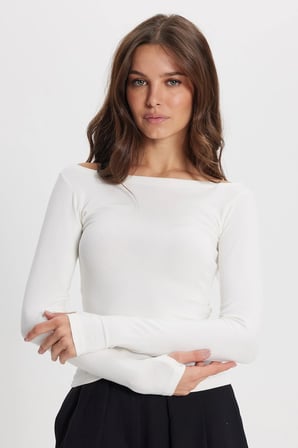 Kadın Slim Fit Dar Kesim Pamuklu Kayık Yaka Uzun Kollu Beyaz Bluz