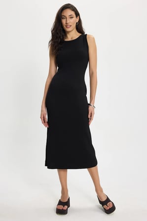 Kadın Slim Fit Dar Kesim Pamuklu Sıfır Kol Bisiklet Yaka Siyah Elbise