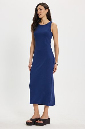 Kadın Slim Fit Dar Kesim Pamuklu Sıfır Kol Bisiklet Yaka Saks Mavi Elbise