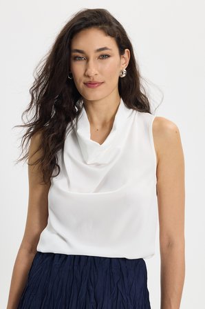 Kadın Slim Fit Dar Kesim Degaje Yaka Kolsuz Ekru Kruvaze Bluz