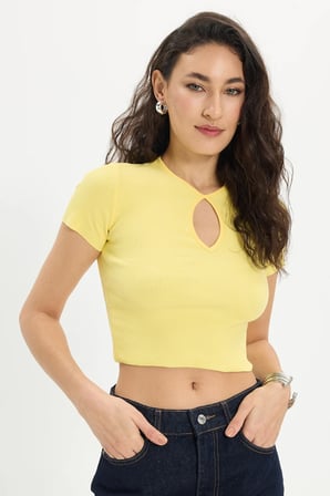 Kadın Slim Fit Dar Kesim %100 Pamuk Kısa Kollu Düz Bisiklet Yaka Sarı Crop