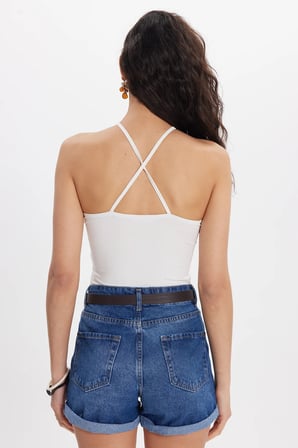Kadın Slim Fit Dar Kesim Kolsuz Bİsiklet Yaka Dantelli Sırt Detaylı Ekru Bluz