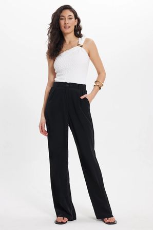 Kadın Relax Fit Rahat Kesim Düz Çift Cepli Siyah Pantolon