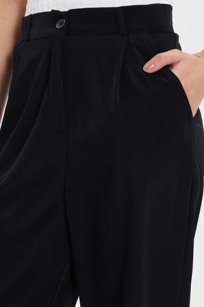Kadın Relax Fit Rahat Kesim Düz Çift Cepli Siyah Pantolon