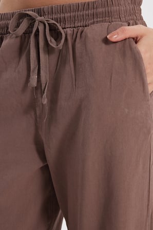 Kadın Relax Fit Rahat Kesim %100 Pamuk Beli Bağcıklı Lastikli Çift Cepli Kahverengi Pantolon