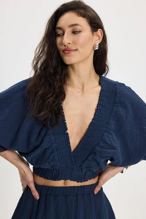 Kadın Oversize Geniş Kesim %100 Pamuk Kruvaze Yaka Crop Fırfırlı Lacivert Şort Etek Takım