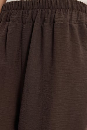 Kadın Relax Fit Rahat Kesim Beli Lastikli Kahverengi Pantolon