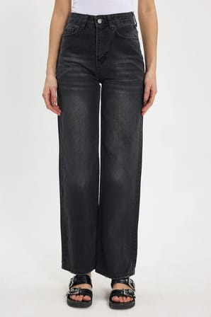 Kadın Relax Fit Rahat Kesim %100 Pamuk Cepli Geniş Paça Siyah Jean Kot Pantolon