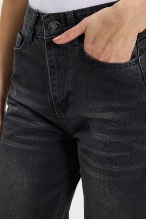 Kadın Relax Fit Rahat Kesim %100 Pamuk Cepli Geniş Paça Siyah Jean Kot Pantolon