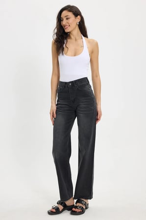 Kadın Relax Fit Rahat Kesim %100 Pamuk Cepli Geniş Paça Siyah Jean Kot Pantolon