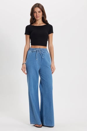 Kadın Relax Fit Rahat Kesim %100 Pamuk Beli Bağcıklı Lastikli Denim Efektli Açık Mavi Palazzo Pantolon