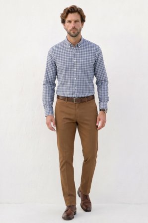 Erkek Regular Fit Klasik Kesim Düğmeli Yaka Küçük Kareli Pamuklu Gömlek