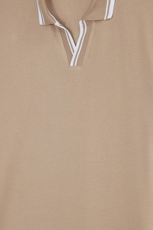 Erkek Slim Fit Dar Kesim %100 Pamuklu Çizgili Detaylı V Yaka Taş Polo Yaka Tişört