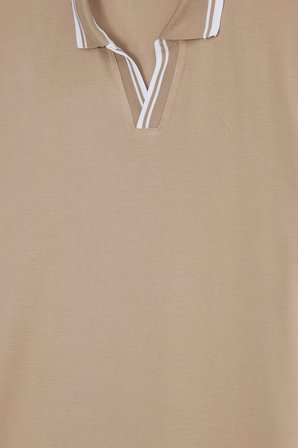 Erkek Slim Fit Dar Kesim %100 Pamuklu Çizgili Detaylı V Yaka Taş Polo Yaka Tişört