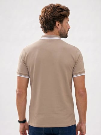 Erkek Slim Fit Dar Kesim %100 Pamuklu Çizgili Detaylı V Yaka Taş Polo Yaka Tişört