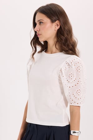 Kadın Slim Fit Dar Kesim %100 Pamuk Kısa Kollu Bisiklet Yaka Beyaz Tişört