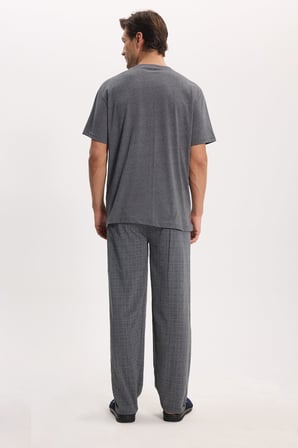 Erkek Standart Fit Normal Kesim Pamuklu Bisiklet Yaka Kısa Kollu Lastikli Gri Pijama Takımı