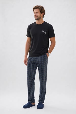 Erkek Standart Fit Normal Kesim Pamuklu Bisiklet Yaka Kısa Kollu Lastikli Siyah Pijama Takımı