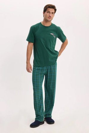 Erkek Standart Fit Normal Kesim Pamuklu Bisiklet Yaka Kısa Kollu Lastikli Yeşil Pijama Takımı