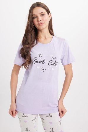Kadın Regular Fit Klasik Kesim %100 Pamuk Bisiklet Yaka Kısa Kollu Baskılı Lila Pijama Takımı