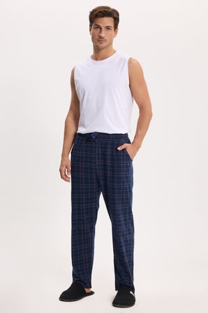 Erkek Standart Fit Normal Kesim Pamuklu Kareli Beli Bağcıklı Cepli  Lacivert Pijama Altı