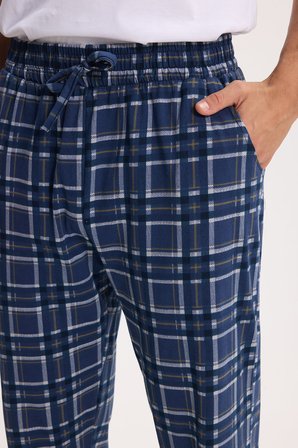 Erkek Standart Fit Normal Kesim Pamuklu Kareli Beli Bağcıklı Cepli  Lacivert Pijama Altı