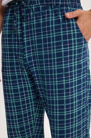 Erkek Standart Fit Normal Kesim Pamuklu Kareli Beli Bağcıklı Cepli  Lacivert Pijama Altı