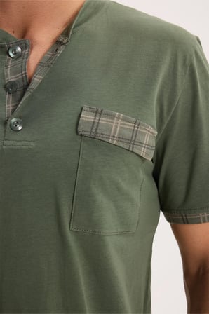 Erkek Standart Fit Normal Kesim Pamuklu Kısa Kollu Bisiklet Yaka Cepli Yeşil Pijama Takımı