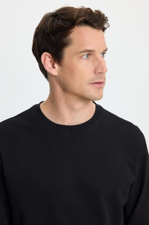 Erkek Relax Fit Rahat Kesim %100 Pamuk 2 İplik Bisiklet Yaka Siyah Sweatshirt