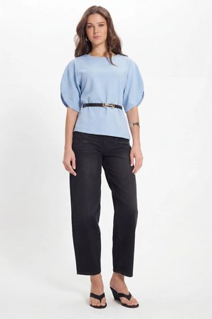 Kadın Slim Fit Dar Kesim Kol Detaylı İnce Kemerli Fermuarlı Mavi Bluz