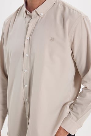 Regular Fit Rahat Kesim Oxford Doku Uzun Kollu Düğmeli Yaka Pamuklu Taş Renk Erkek Gömlek