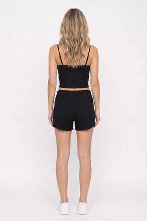 Kadın Slim Fit Dar Kesim Fitilli V Yaka Siyah Askılı Bluz ve Beli Bağlamalı Siyah Şort Takım