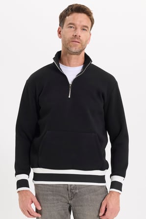 Erkek Relax Fit Rahat Kesim Pamuklu Dik Yaka Yarım Fermuarlı Ribanalı Kanguru Cepli Siyah Sweatshirt