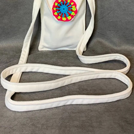 Uretti - Saime 7243 El Yapımı İşlemeli Baby Kumaş Telefon Çantası - Beyaz