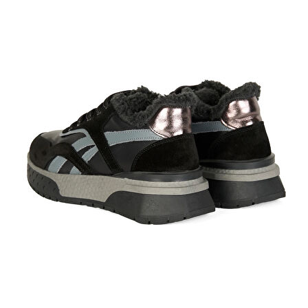 Kadın Siyah Süet Deri Spor Ayakkabı