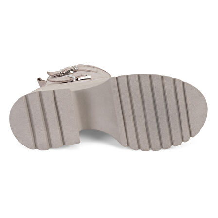 Kadın Bej Kemer Aksesuarlı Topuklu Deri Bot